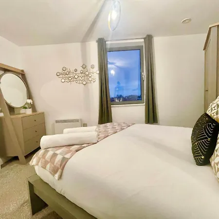 Apartment Chic Leeds Apartment, Free Parking, Balcony Leeds (West Yorkshire)