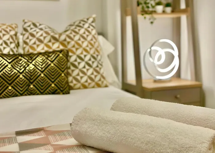 Apartamento Chic Apartment, Free Parking, Balcony *